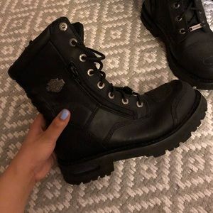 MOTORCYCLE BOOTS